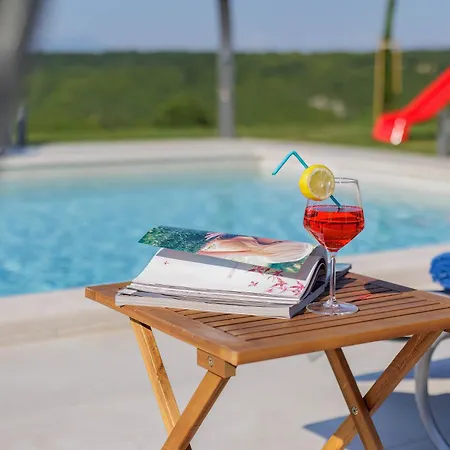 Perla Vila Labin (Istria)